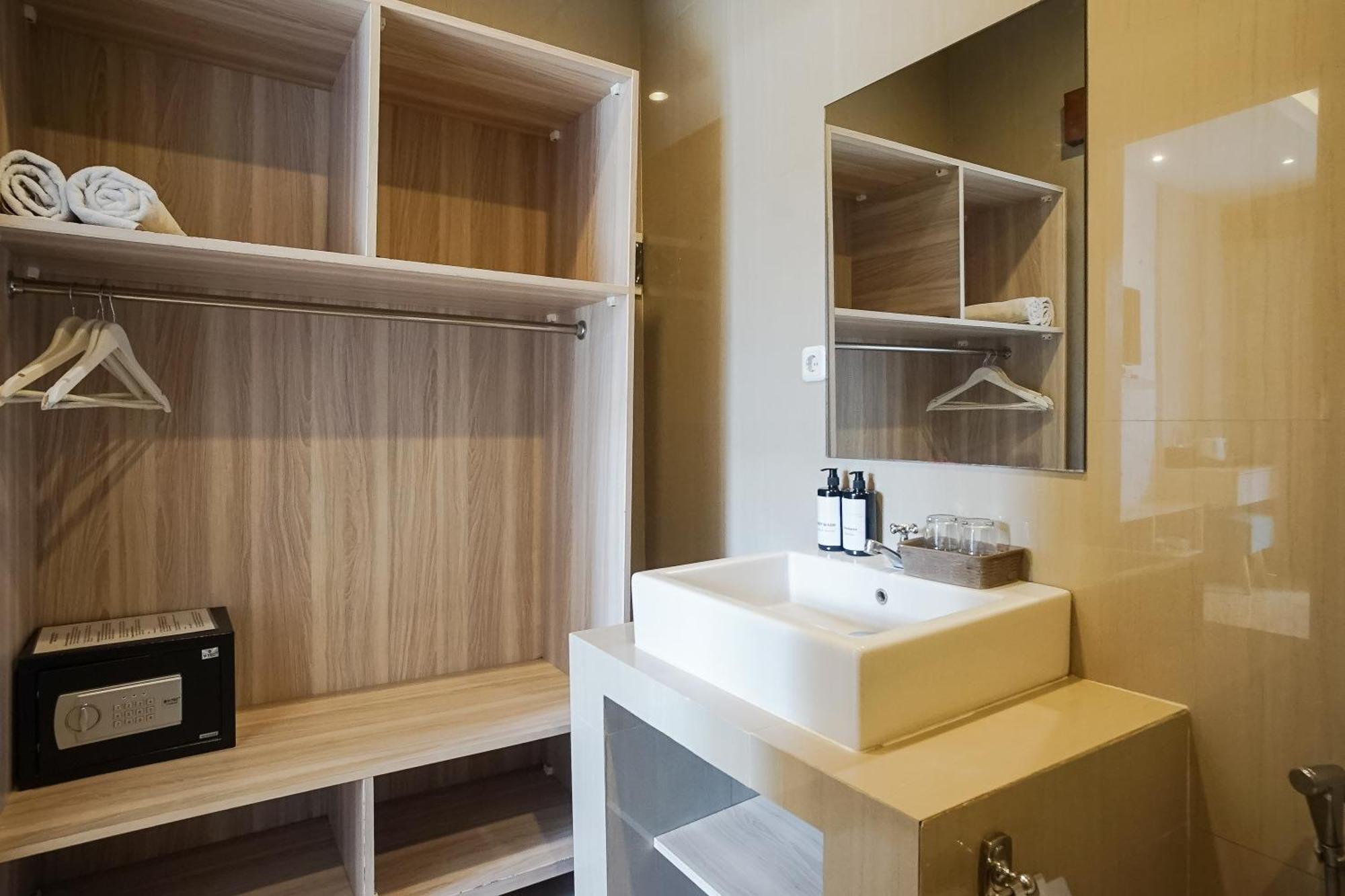 Mahesa Suites Seminyak Eksteriør bilde